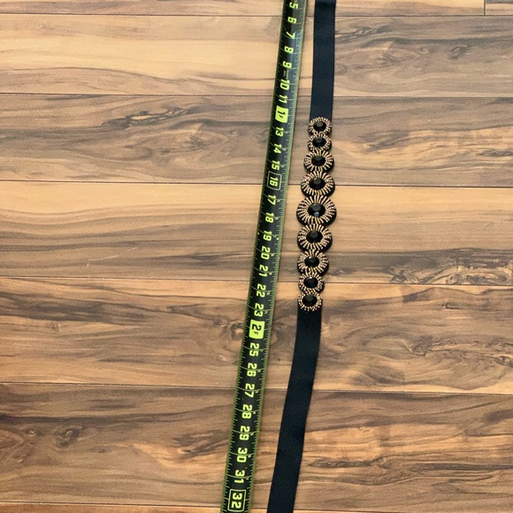 Elegant Blue and Black Women's Belts - Picture 9 of 12